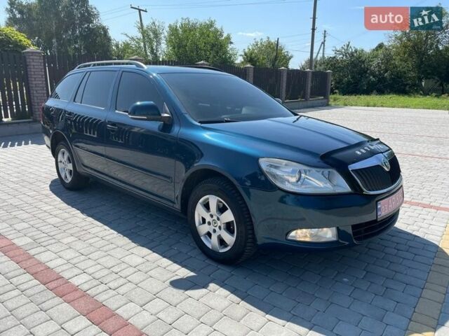 Зелений Шкода Октавія, об'ємом двигуна 1.6 л та пробігом 290 тис. км за 7500 $, фото 1 на Automoto.ua