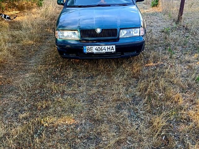 Зеленый Шкода Октавия, объемом двигателя 1.8 л и пробегом 100 тыс. км за 3000 $, фото 1 на Automoto.ua