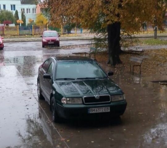 Зелений Шкода Октавія, об'ємом двигуна 1.6 л та пробігом 270 тис. км за 1419 $, фото 1 на Automoto.ua