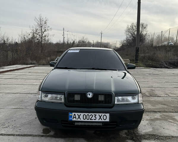 Зеленый Шкода Октавия, объемом двигателя 1.98 л и пробегом 235 тыс. км за 4700 $, фото 1 на Automoto.ua