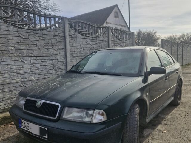 Зелений Шкода Октавія, об'ємом двигуна 1.9 л та пробігом 400 тис. км за 2300 $, фото 1 на Automoto.ua