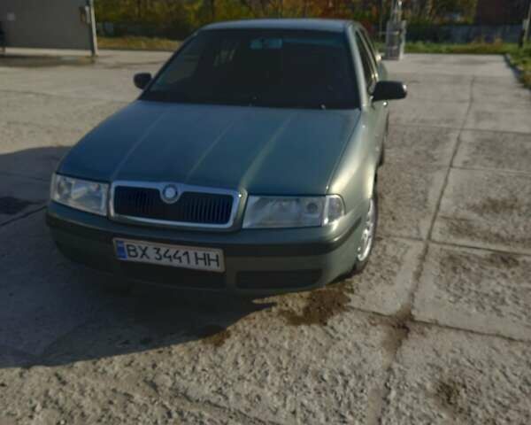Зелений Шкода Октавія, об'ємом двигуна 1.6 л та пробігом 270 тис. км за 3500 $, фото 1 на Automoto.ua