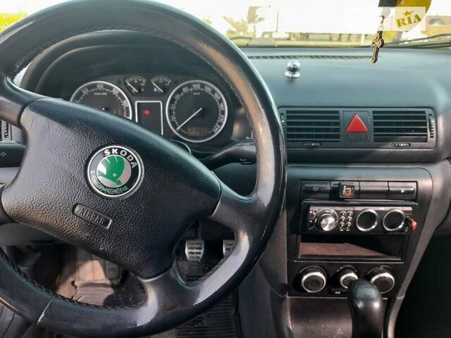 Зеленый Шкода Октавия, объемом двигателя 2 л и пробегом 340 тыс. км за 3000 $, фото 1 на Automoto.ua