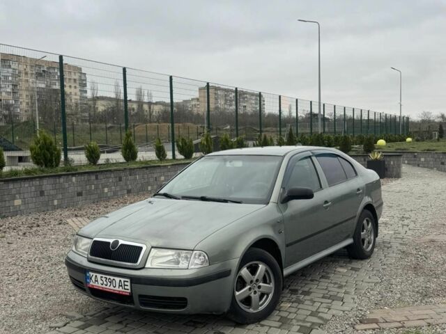 Зелений Шкода Октавія, об'ємом двигуна 1.8 л та пробігом 294 тис. км за 3500 $, фото 1 на Automoto.ua