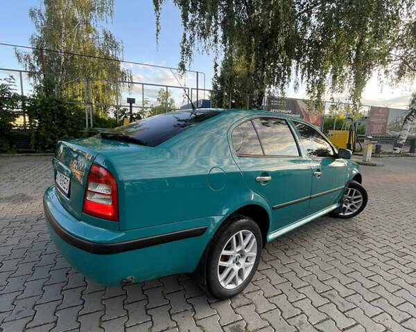 Зелений Шкода Октавія, об'ємом двигуна 2.05 л та пробігом 350 тис. км за 4200 $, фото 1 на Automoto.ua