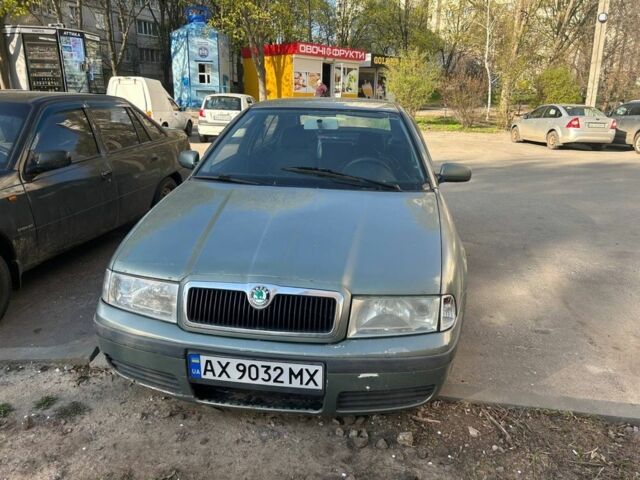 Зелений Шкода Октавія, об'ємом двигуна 1.6 л та пробігом 250 тис. км за 3700 $, фото 1 на Automoto.ua
