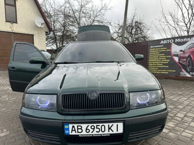 Зеленый Шкода Октавия, объемом двигателя 1.6 л и пробегом 121 тыс. км за 5500 $, фото 1 на Automoto.ua