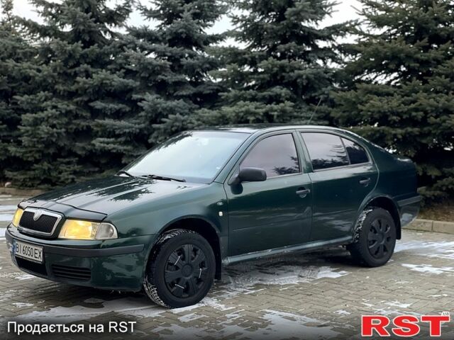 Зеленый Шкода Октавия, объемом двигателя 1.6 л и пробегом 440 тыс. км за 4500 $, фото 1 на Automoto.ua