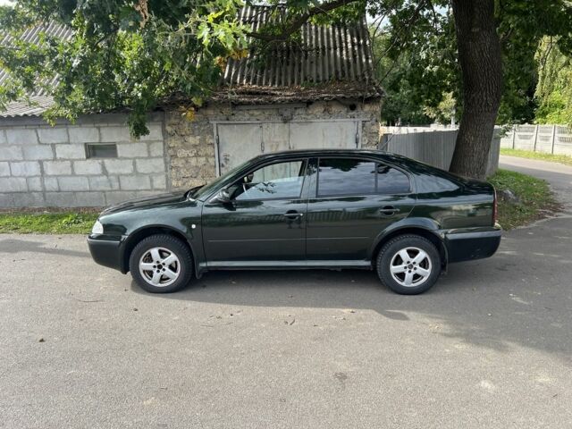 Зелений Шкода Октавія, об'ємом двигуна 1.8 л та пробігом 230 тис. км за 3500 $, фото 1 на Automoto.ua