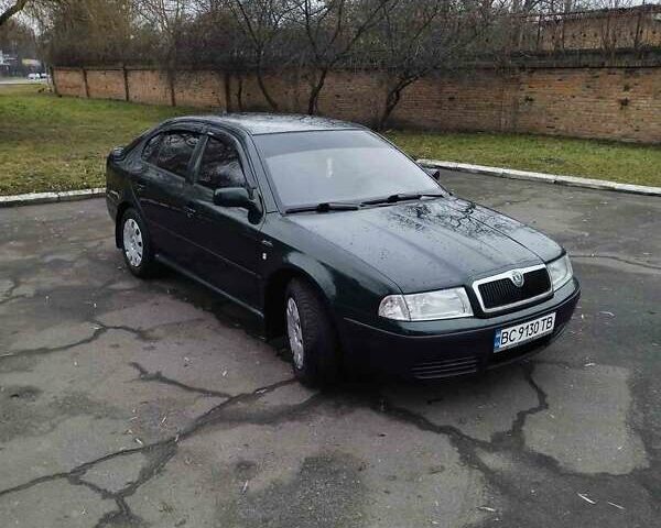 Зеленый Шкода Октавия, объемом двигателя 1.6 л и пробегом 256 тыс. км за 3850 $, фото 1 на Automoto.ua