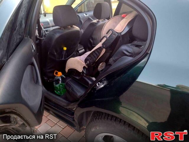 Зеленый Шкода Октавия, объемом двигателя 1.8 л и пробегом 240 тыс. км за 5500 $, фото 1 на Automoto.ua