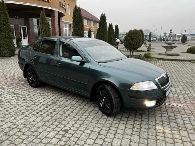 Зеленый Шкода Октавия, объемом двигателя 2 л и пробегом 270 тыс. км за 6999 $, фото 1 на Automoto.ua