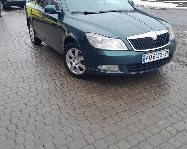 Зелений Шкода Октавія, об'ємом двигуна 1.6 л та пробігом 290 тис. км за 7500 $, фото 1 на Automoto.ua