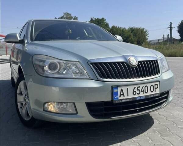 Зелений Шкода Октавія, об'ємом двигуна 1.6 л та пробігом 332 тис. км за 8499 $, фото 1 на Automoto.ua