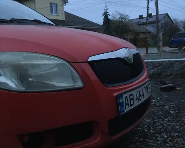 Красный Шкода Практик, объемом двигателя 1.2 л и пробегом 549 тыс. км за 2200 $, фото 1 на Automoto.ua