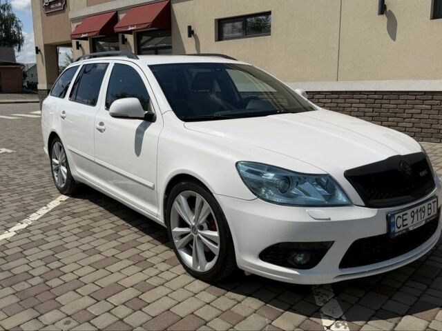 Белый Шкода РС, объемом двигателя 2 л и пробегом 344 тыс. км за 12700 $, фото 1 на Automoto.ua