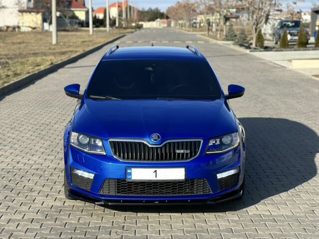Синий Шкода РС, объемом двигателя 2 л и пробегом 220 тыс. км за 15000 $, фото 1 на Automoto.ua