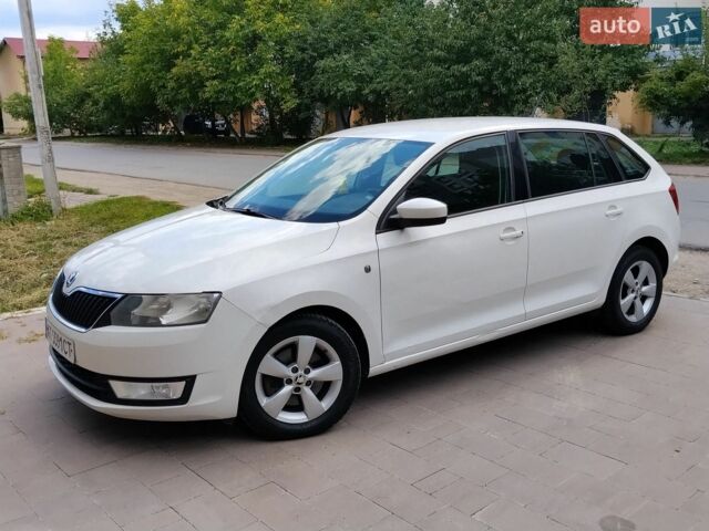 Білий Шкода Рапід, об'ємом двигуна 1.4 л та пробігом 142 тис. км за 7500 $, фото 1 на Automoto.ua