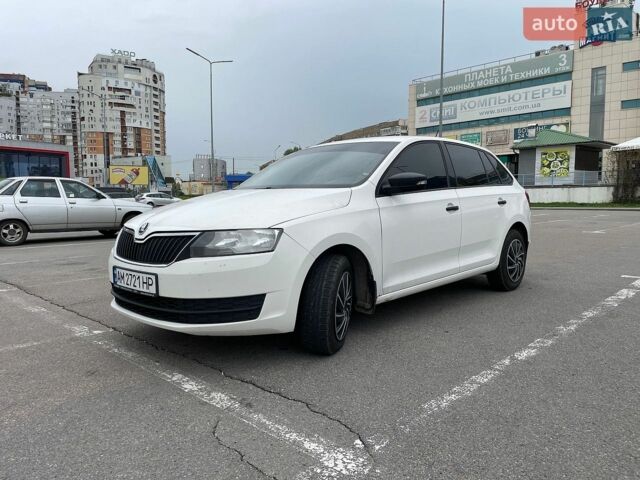 Белый Шкода Рапид, объемом двигателя 1.6 л и пробегом 340 тыс. км за 6900 $, фото 1 на Automoto.ua
