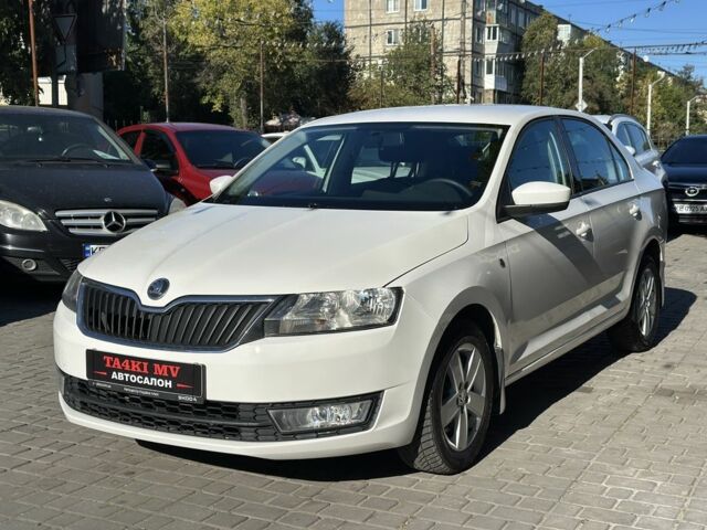 Белый Шкода Рапид, объемом двигателя 1.6 л и пробегом 180 тыс. км за 7728 $, фото 1 на Automoto.ua
