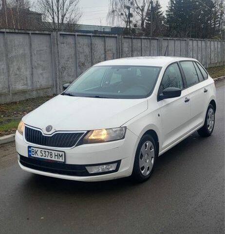 Белый Шкода Рапид, объемом двигателя 1.2 л и пробегом 236 тыс. км за 5500 $, фото 1 на Automoto.ua