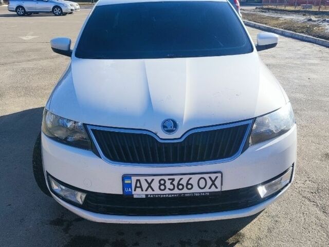 Белый Шкода Рапид, объемом двигателя 1.2 л и пробегом 182 тыс. км за 5800 $, фото 1 на Automoto.ua