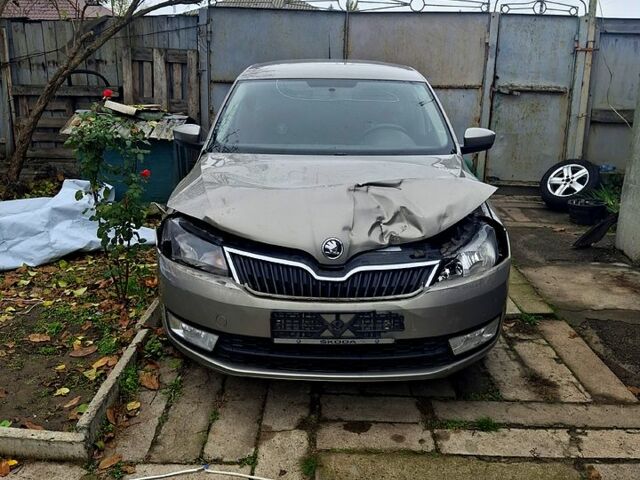 Бежевый Шкода Рапид, объемом двигателя 1.6 л и пробегом 181 тыс. км за 3800 $, фото 1 на Automoto.ua