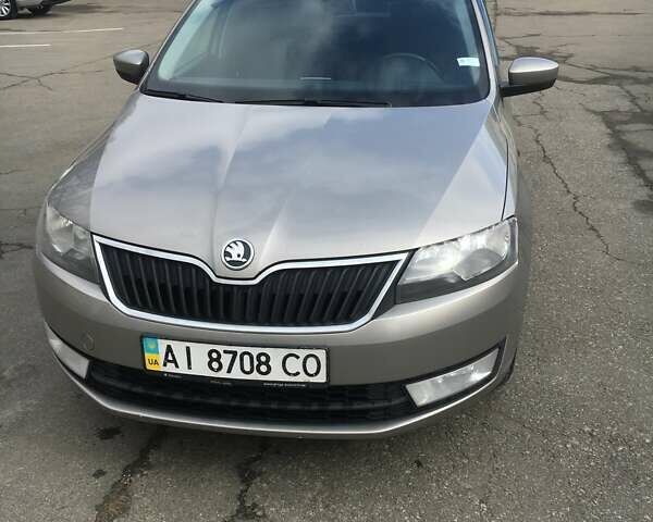 Бежевый Шкода Рапид, объемом двигателя 1.6 л и пробегом 202 тыс. км за 9200 $, фото 1 на Automoto.ua