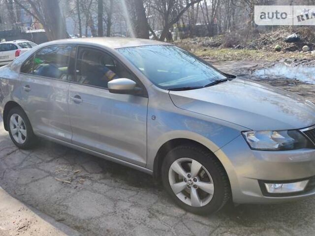 Шкода Рапид, объемом двигателя 1.2 л и пробегом 167 тыс. км за 6900 $, фото 1 на Automoto.ua