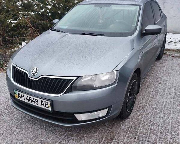 Сірий Шкода Рапід, об'ємом двигуна 1.6 л та пробігом 127 тис. км за 9800 $, фото 1 на Automoto.ua