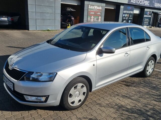 Серый Шкода Рапид, объемом двигателя 0 л и пробегом 59 тыс. км за 9200 $, фото 1 на Automoto.ua