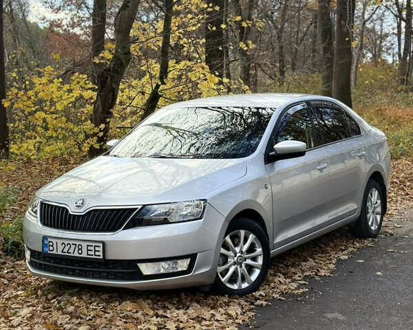 Шкода Рапид 2013 в Ивано-Франковске на Automoto.ua Серый Шкода Рапид, объемом двигателя 1.2 л и пробегом 166 тыс. км за 7200 $, фото 1 на Automoto.ua