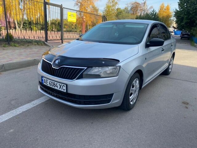 Сірий Шкода Рапід, об'ємом двигуна 1.6 л та пробігом 173 тис. км за 6500 $, фото 1 на Automoto.ua