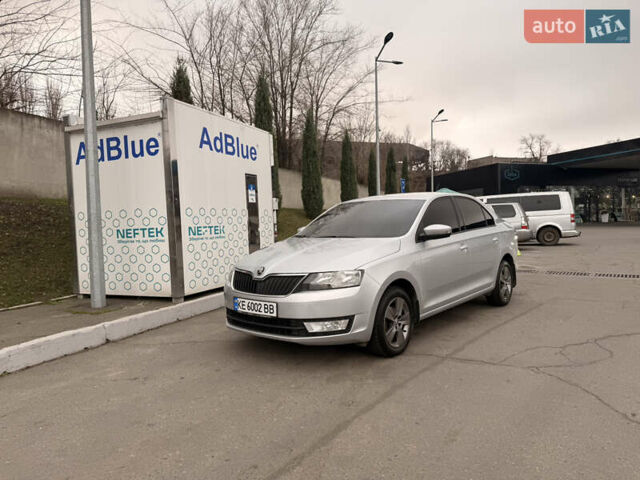 Сірий Шкода Рапід, об'ємом двигуна 1.2 л та пробігом 187 тис. км за 8700 $, фото 1 на Automoto.ua