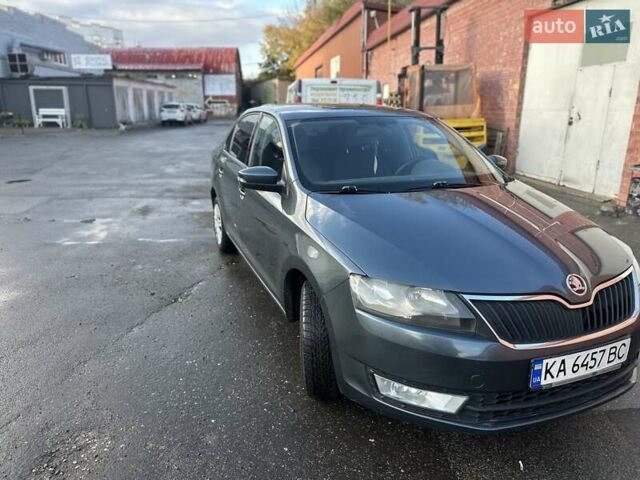 Сірий Шкода Рапід, об'ємом двигуна 1.6 л та пробігом 246 тис. км за 9200 $, фото 1 на Automoto.ua