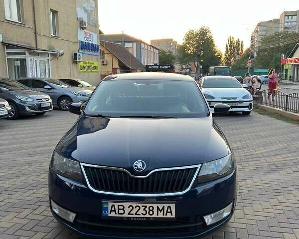 Синий Шкода Рапид, объемом двигателя 1.2 л и пробегом 165 тыс. км за 8500 $, фото 1 на Automoto.ua