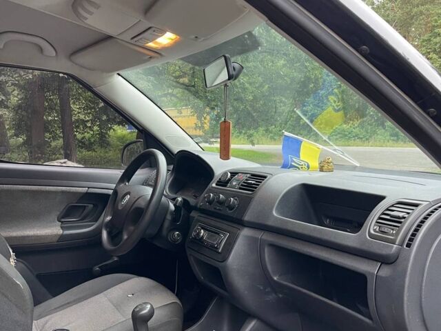 Білий Шкода Румстер, об'ємом двигуна 1.2 л та пробігом 0 тис. км за 3999 $, фото 1 на Automoto.ua