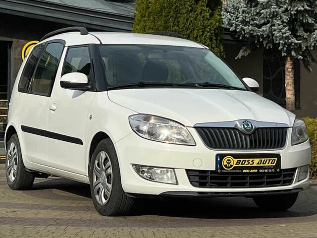 Белый Шкода Румстер, объемом двигателя 1.4 л и пробегом 194 тыс. км за 6200 $, фото 1 на Automoto.ua