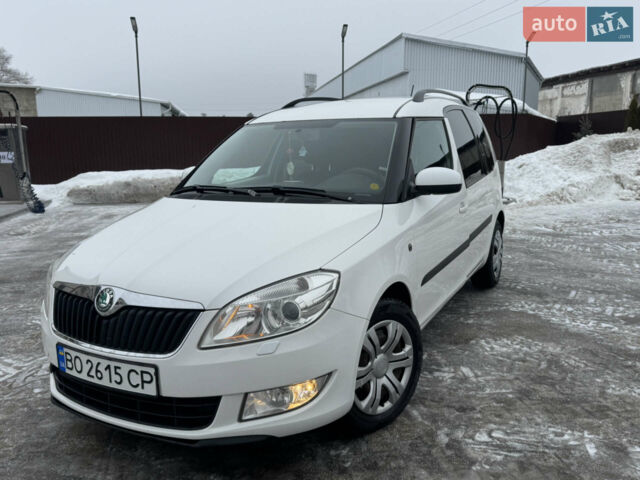 Белый Шкода Румстер, объемом двигателя 1.2 л и пробегом 337 тыс. км за 5000 $, фото 1 на Automoto.ua