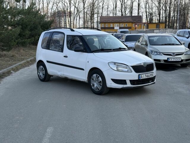 Білий Шкода Румстер, об'ємом двигуна 1.4 л та пробігом 455 тис. км за 3900 $, фото 1 на Automoto.ua