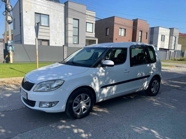 Белый Шкода Румстер, объемом двигателя 1.2 л и пробегом 167 тыс. км за 5700 $, фото 1 на Automoto.ua