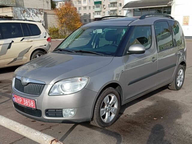 Бежевый Шкода Румстер, объемом двигателя 1.4 л и пробегом 237 тыс. км за 5999 $, фото 1 на Automoto.ua