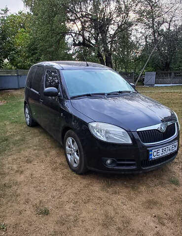 Черный Шкода Румстер, объемом двигателя 1.6 л и пробегом 157 тыс. км за 5300 $, фото 1 на Automoto.ua