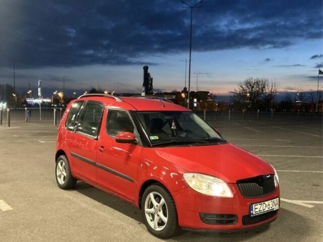Красный Шкода Румстер, объемом двигателя 1.4 л и пробегом 277 тыс. км за 2500 $, фото 1 на Automoto.ua