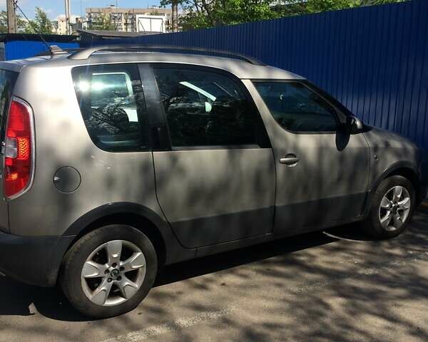 Шкода Румстер, объемом двигателя 1.2 л и пробегом 277 тыс. км за 6000 $, фото 1 на Automoto.ua