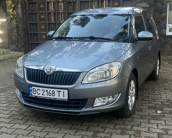 Серый Шкода Румстер, объемом двигателя 1.39 л и пробегом 38 тыс. км за 6900 $, фото 1 на Automoto.ua