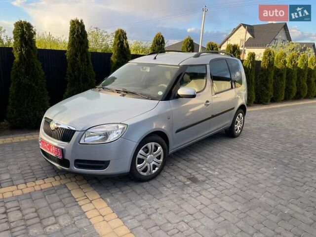 Сірий Шкода Румстер, об'ємом двигуна 1.4 л та пробігом 220 тис. км за 4999 $, фото 1 на Automoto.ua