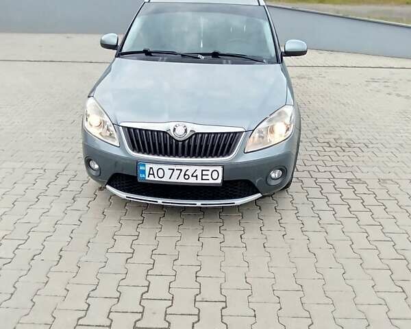 Серый Шкода Румстер, объемом двигателя 1.2 л и пробегом 177 тыс. км за 5700 $, фото 1 на Automoto.ua