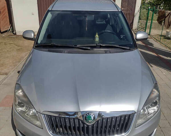Сірий Шкода Румстер, об'ємом двигуна 1.2 л та пробігом 180 тис. км за 5400 $, фото 1 на Automoto.ua