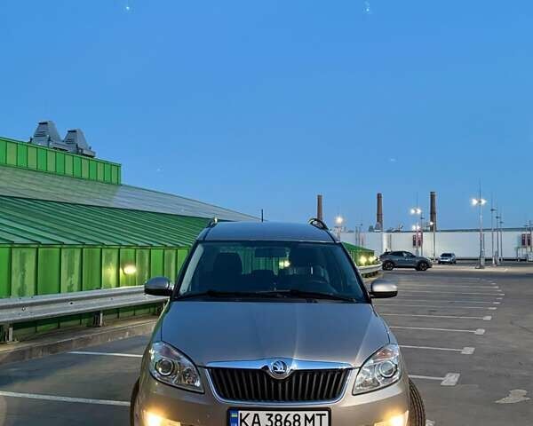 Шкода Румстер 2013 в Киеве на Automoto.ua Серый Шкода Румстер, объемом двигателя 1.2 л и пробегом 189 тыс. км за 6500 $, фото 1 на Automoto.ua